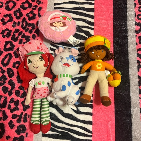 strawberry shortcake Other - Vintage Strawberry Shortcake plush set